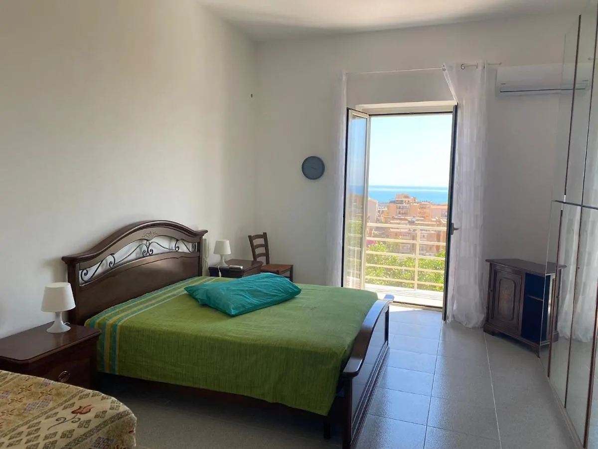 Albahome, Comoda casa vacanze centralissima e panoramica Agrigento Italia