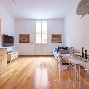 https://torre-de-galluzzi-suites.emilia-romagnahotels.net